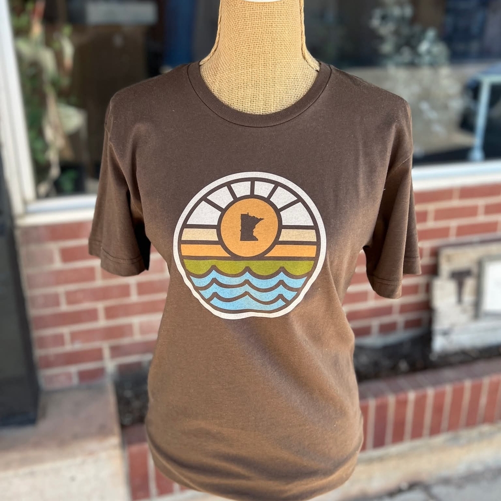 Brown Graphic Tee with Sunset & Wave Emblem